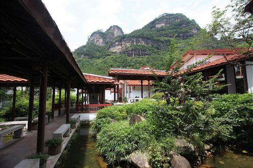 武夷山庄内游廊建筑