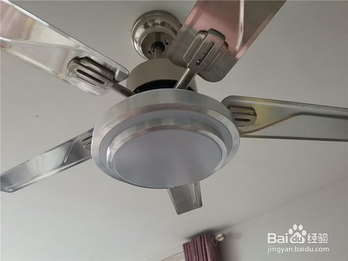 吊扇灯不亮之更换led灯盘