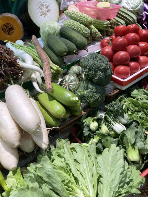 生活|蔬菜新鲜 喜欢菜市场里热闹喧哗的鲜活气氛 好似