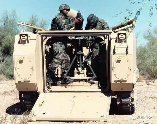 运兵舱装上一门m120迫击炮,就成了m1064自行120毫米迫击炮