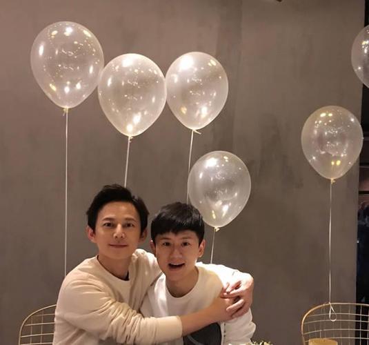 谢娜为张杰过生日 庆生part请来众多好友