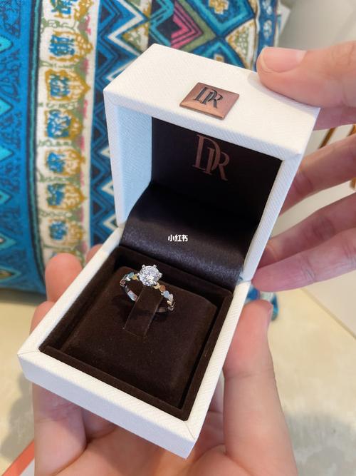 钻戒_奢侈品_生日_咖喱_餐厅_晚饭_点心_泰国_我的dr钻戒_时尚_配饰