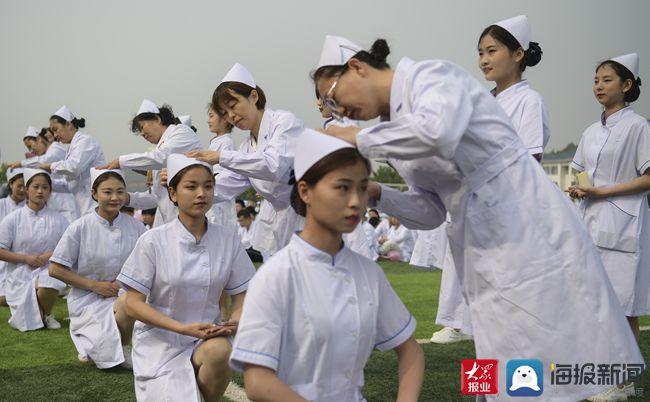 创新发展护理――济南护理职业学院召开庆祝512国际护士节表彰大会
