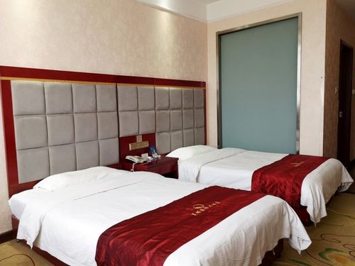 4.2分189条评论 经济型 洛南仓圣国际酒店 4.2分56条评论 舒适型 3.