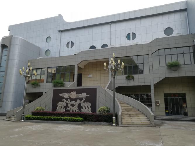 炉鼎之地一一江汉艺术职业学院