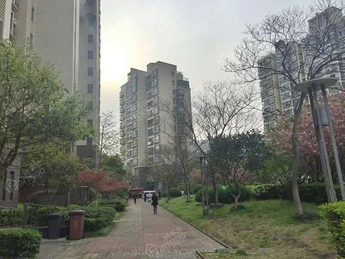 上海小区 宝山小区 淞南小区 新城尚景  小区图片9张