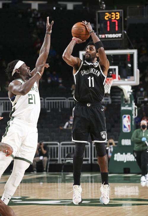 篮网内线成隐患杜兰特欧文合砍70分最终不敌雄鹿欧文关键时刻失误