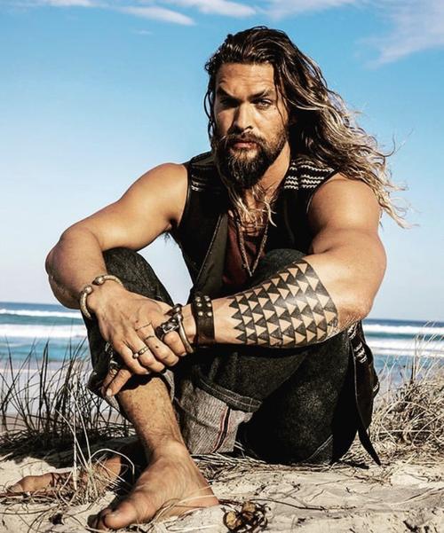 "海王"要抱抱,不一样的杰森·莫玛