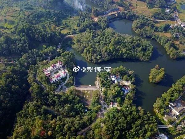 航拍黔西南贞丰县者相镇三岔河风光