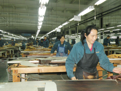 山东丝绸纺织职业学院染整技术专业获批为省级特色专业