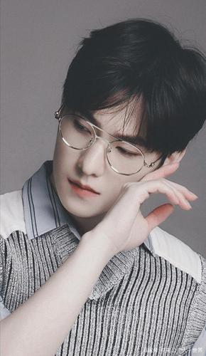 男神千千万,哪个戴眼镜最好看