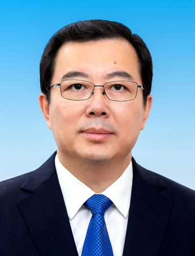 现任财政部文化司司长兼中央文化企业国有资产监督管理领导小组办公室