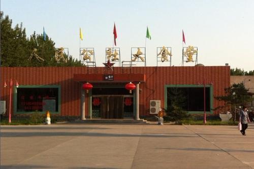 唯一保留人民公社的地方,集体劳动记工分,周家庄乡人过得如何?