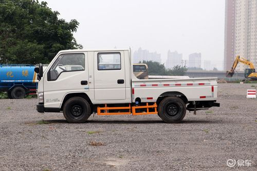 2020款顺达窄体小卡普通款28t手动2755米双排栏板轻卡jx1041tscb25