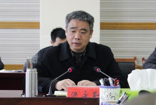 临泉县委副书记,县长梁永勤主持召开安全生产工作紧急