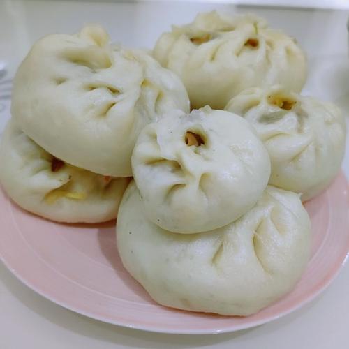 陕北婆姨厨房成长记做的香菇包菜包子