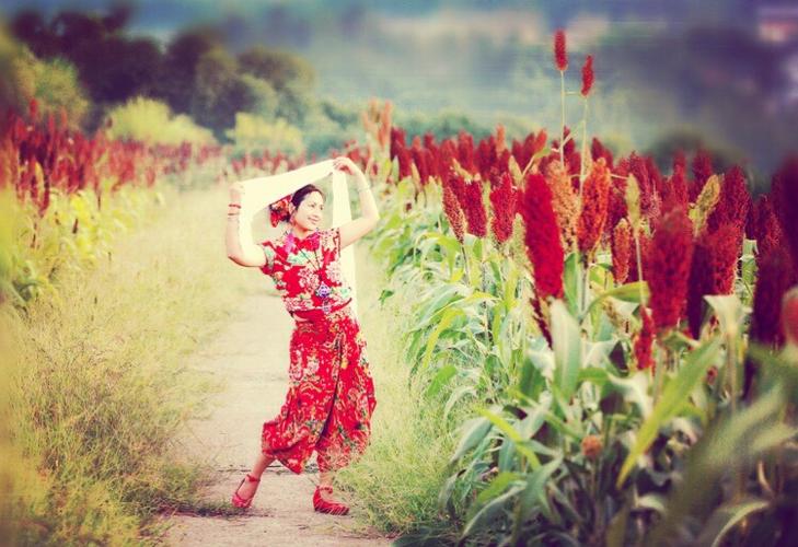大姑娘美,大姑娘浪.