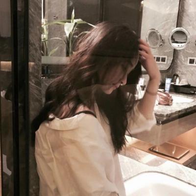 伤感难过高冷的qq女生头像最新-2020头像-个性网头像