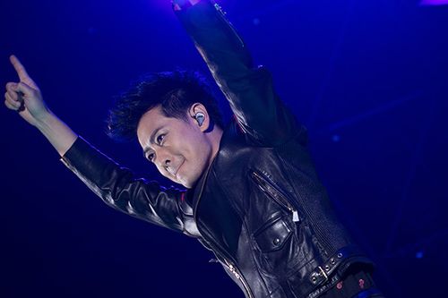 修改获奖摄影作品发微博,艺人林志颖因侵权被判赔34.5万