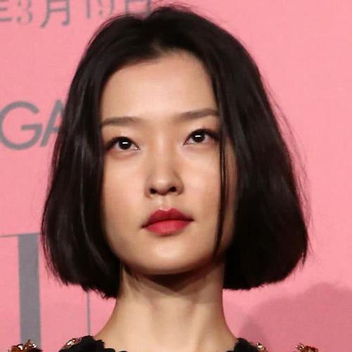 发型方形篇:大方脸适合什么发型?学会就能变成小鹅蛋哦