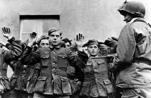 1945年5月纳粹德国宣布无条件投降时德军总兵力剩余多少