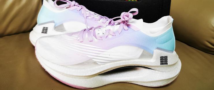 李宁绝影棉花糖开箱简评