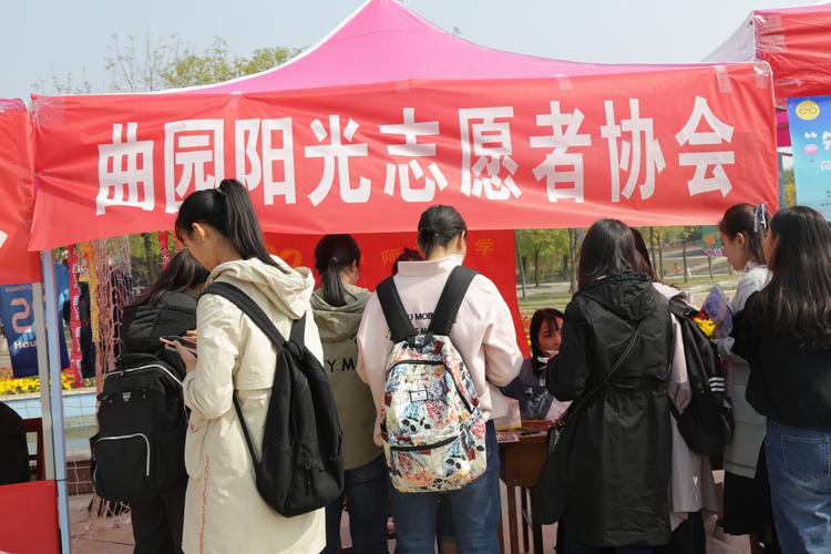 2019年百团大战社团纳新紧张进行中