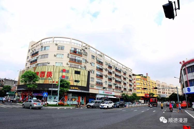 小黄圃民乐市场建于1995年大岗山公园点击图片 清晰浏