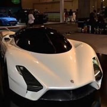 帅气酷车送给爱车的男士