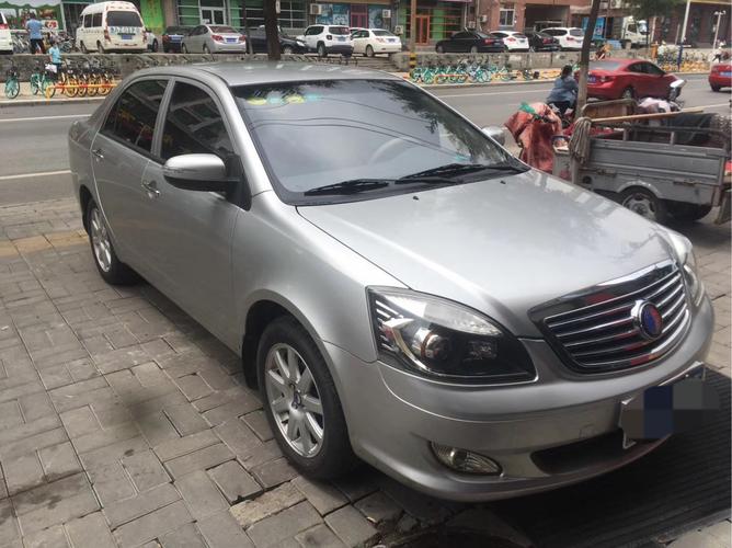 吉利英伦-吉利海景(英伦sc7)-2013款 英伦sc7 1.5l 手动 精英型