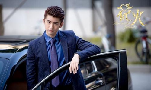 李心艾,马骙,毛俊杰,朱梓骁等联袂出演的青春都市励志偶像剧《花火》