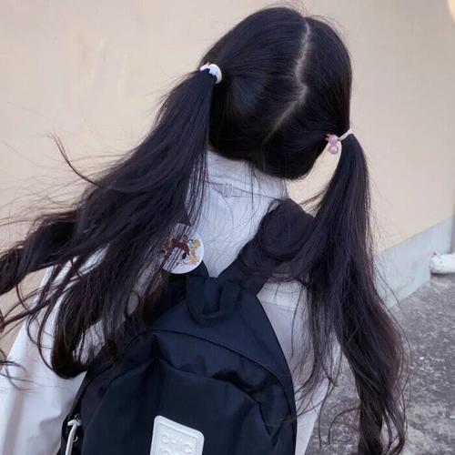 双马尾可爱女生头像