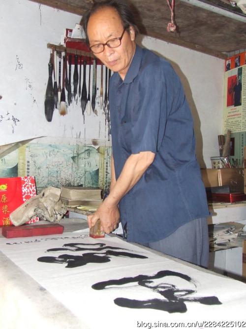徐州书法家草怪墨人梁奇忠淮海书画名家采访行采访热线13852046057