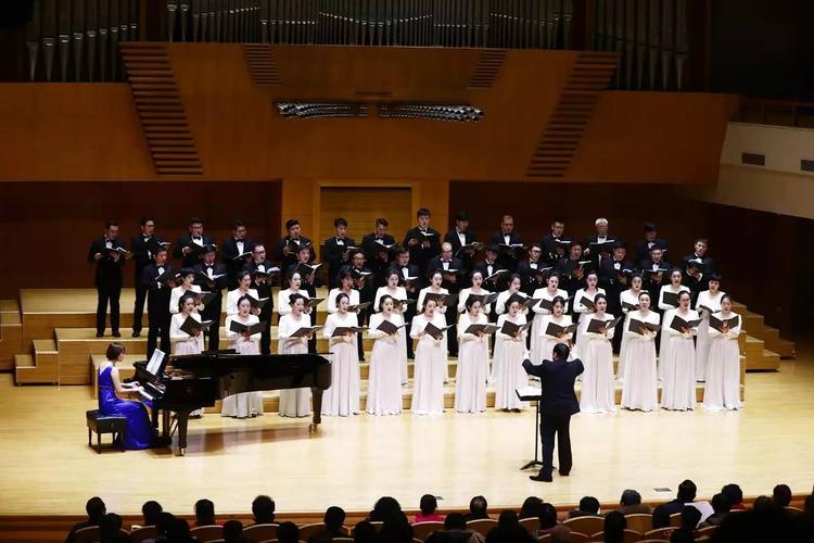 混声合唱《乘胜进军》指挥:曹丁 演唱:中国国家交响乐团合唱团