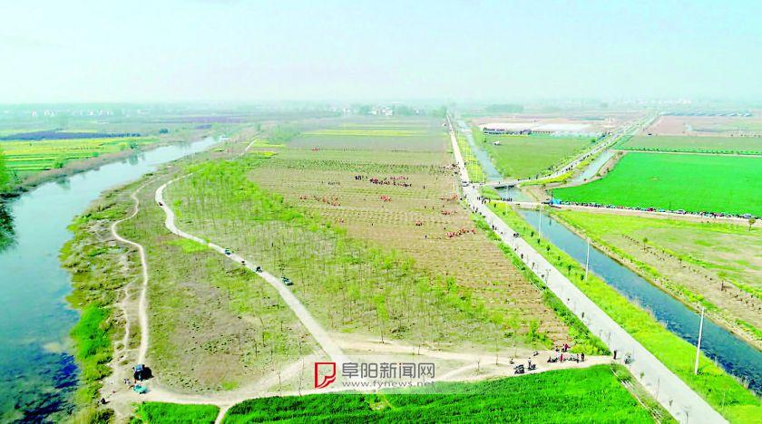 4月9日,泉水湾湿地公园湿地保育区,草木吐绿,生机盎然.