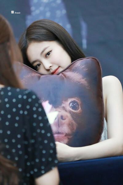 jennie金珍妮blackpink手机壁纸高清壁纸饭拍