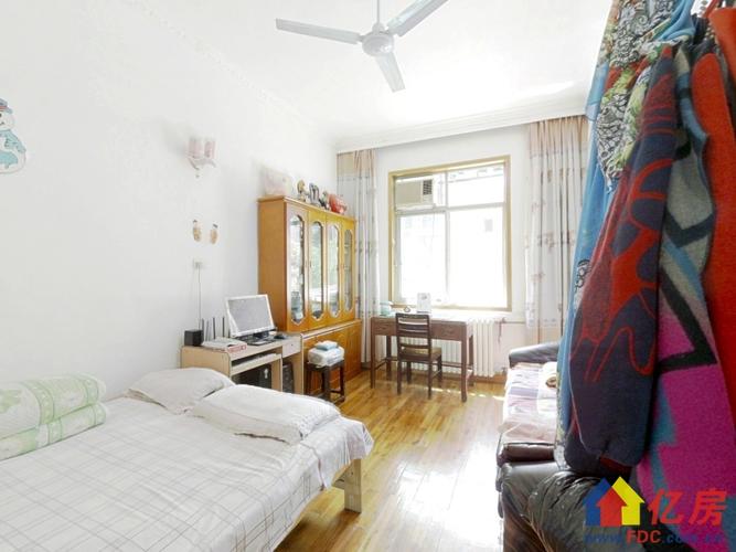 南北通透 安静 一小二中 集中供暖,武汉武昌区水果湖东一路统计局宿舍
