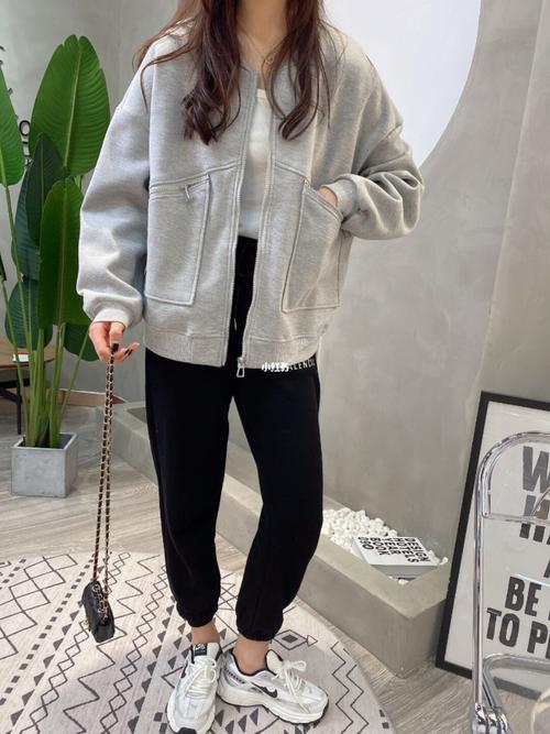 9890_搭配_卫衣_棒球服_时尚_穿搭