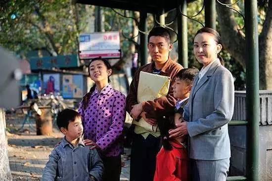 非主流家庭奇葩生活启示录!《坐88路车回家》:荧屏力作,欢乐绽放!
