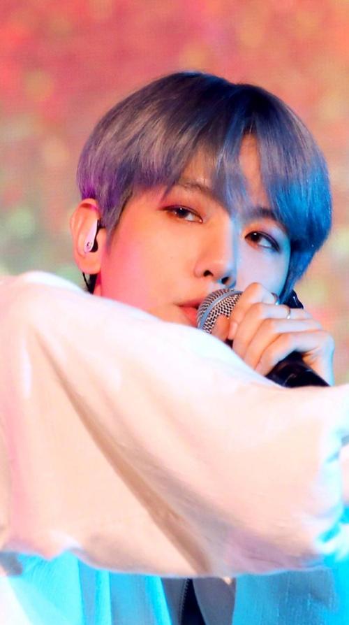 边伯贤 高清壁纸图