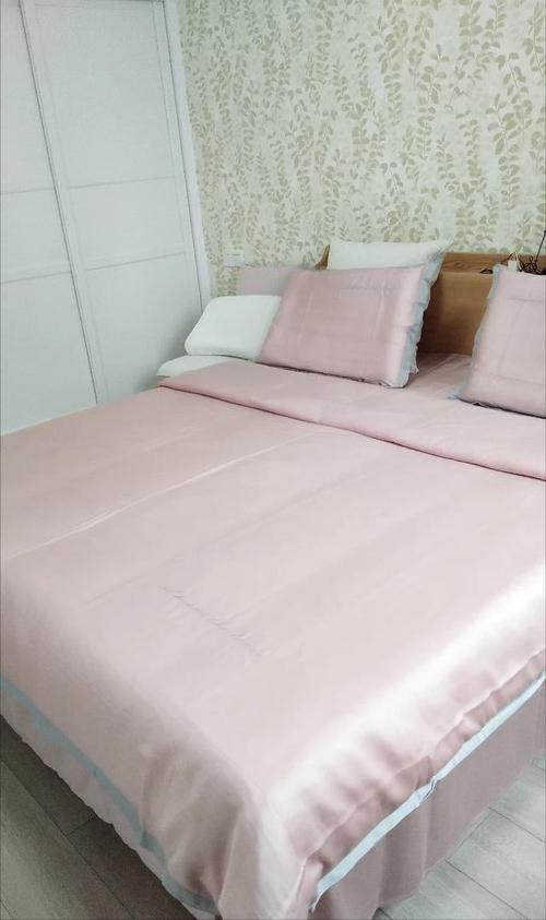 平价床品铺出高级感父母告诉我懒人叠被子的妙招超适合年轻人