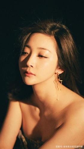 中北英皇演艺学院美女苑子艺