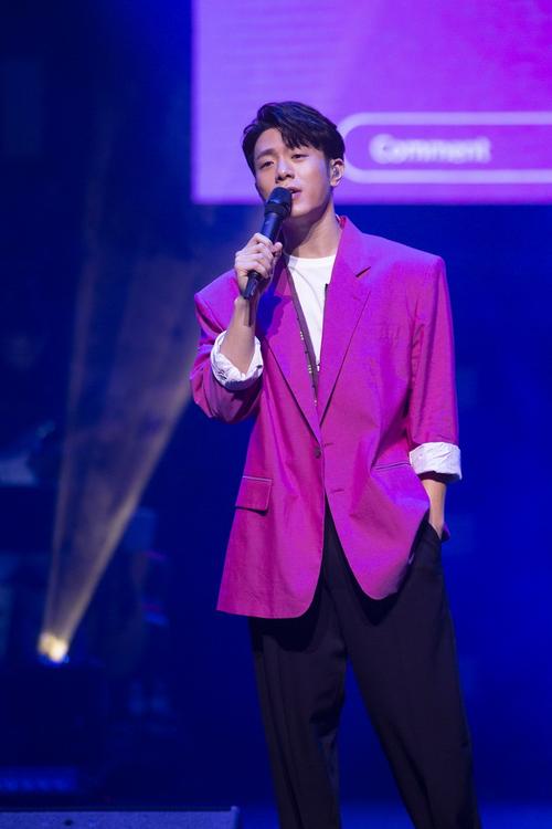 韦礼安"而立之后"演唱会征服歌迷 魏如萱,茄子蛋助阵