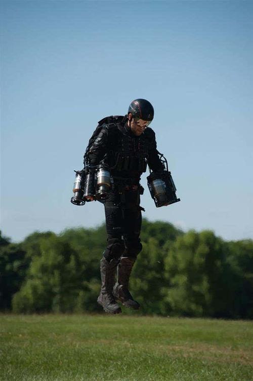 3d打印让你飞:英国公司3d打印喷气飞行服