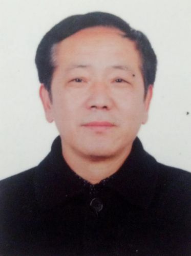 副主席:赵砚军 赵砚军艺术简历 赵砚军,1962年,河北省雄安新区雄县人