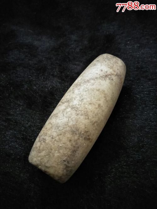 红山文化玉勒子纯天然河磨玉制作