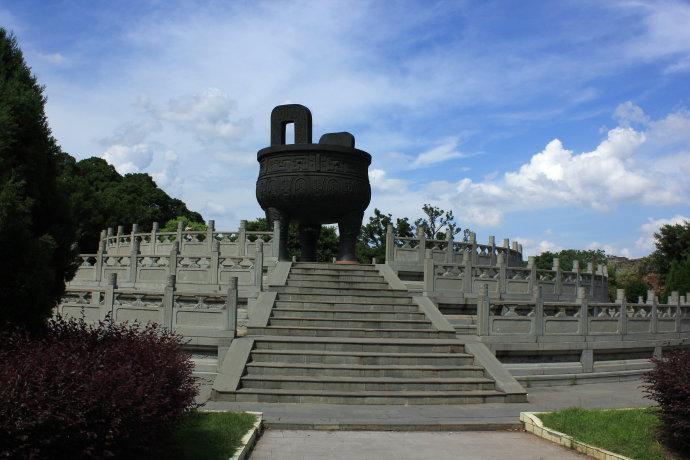 赣州八境台风光