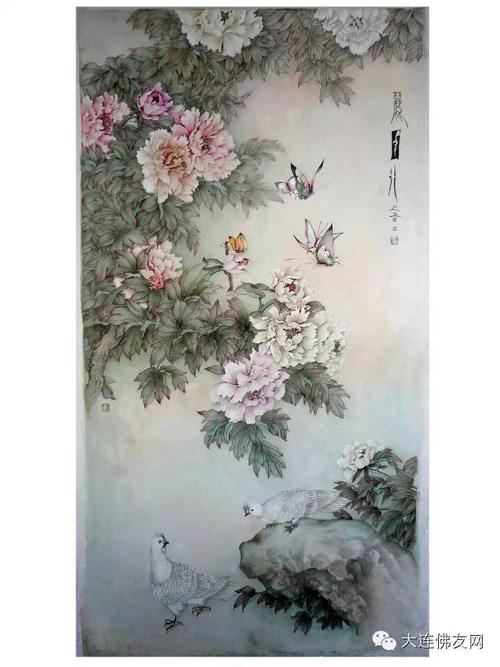 王传君 生于大连,辽宁省美术家协会国画工笔职业画家.