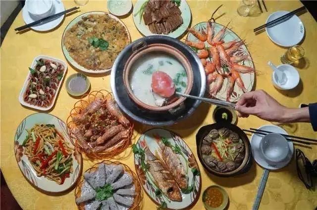 聊聊人生吹吹牛b快乐就系甘简单一间店轻松吃到潮汕风味潮和兴餐馆