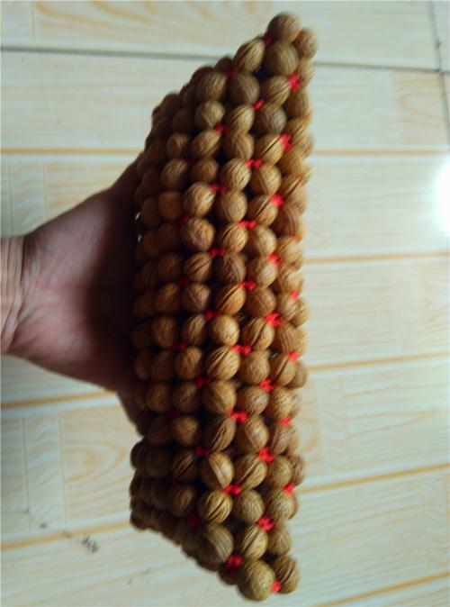 山核桃颈椎保健枕透气矫正牵引纯手工编织野生山桃核枕头一个包邮